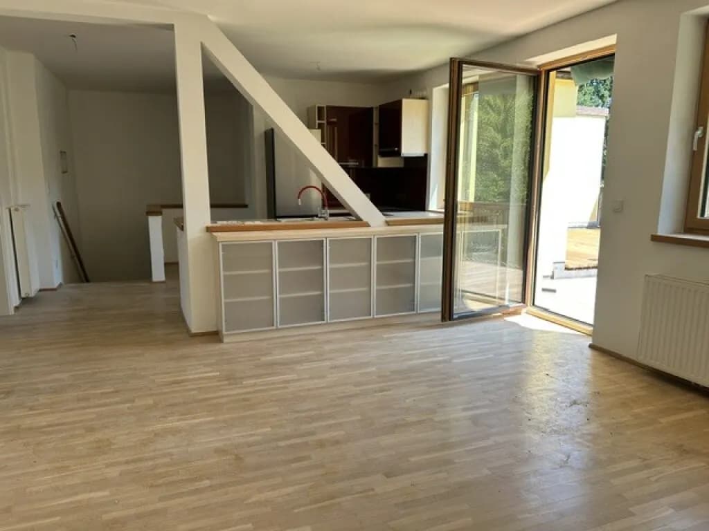 5-Zimmer-Haus mieten in Sankt Pölten Land – 215 m², € 2.519 – Bild 3 von 15