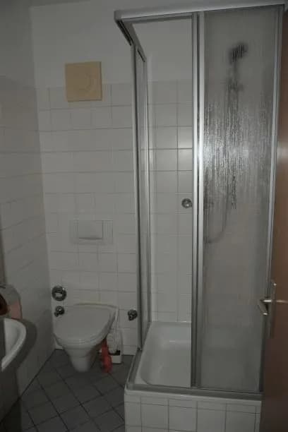 1-Zimmer-Wohnung mieten in Linz – 30 m², € 540 – Bild 5 von 6