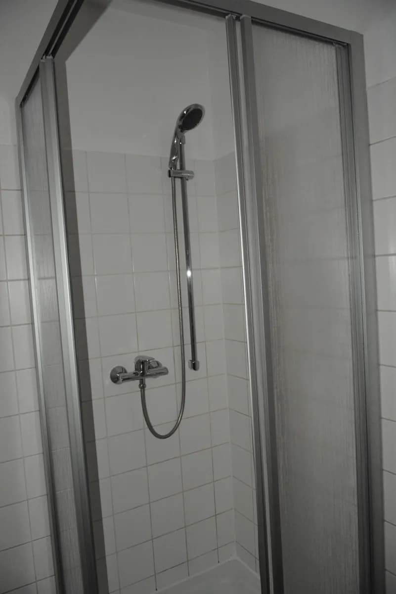 1-Zimmer-Wohnung mieten in Linz – 30 m², € 540 – Bild 6 von 6