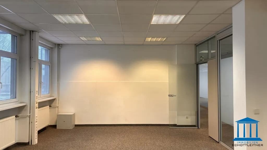 20-Zimmer-Gewerbeimmobilie mieten in Wiener Neustadt – 929 m², € 10.563 – Bild 7 von 62