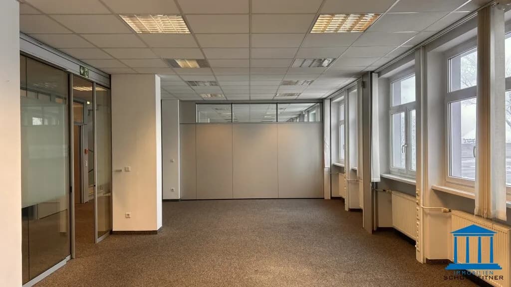 20-Zimmer-Gewerbeimmobilie mieten in Wiener Neustadt – 929 m², € 10.563 – Bild 8 von 62