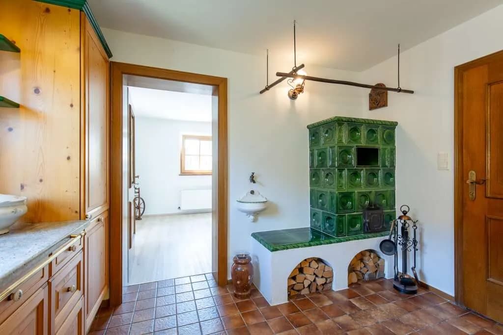 6-Zimmer-Haus kaufen in Salzburg-Umgebung – 237 m², € 775.000 – Bild 4 von 10