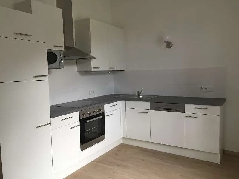 2-Zimmer-Wohnung mieten in Neunkirchen – 64 m², € 740 – Bild 2 von 16