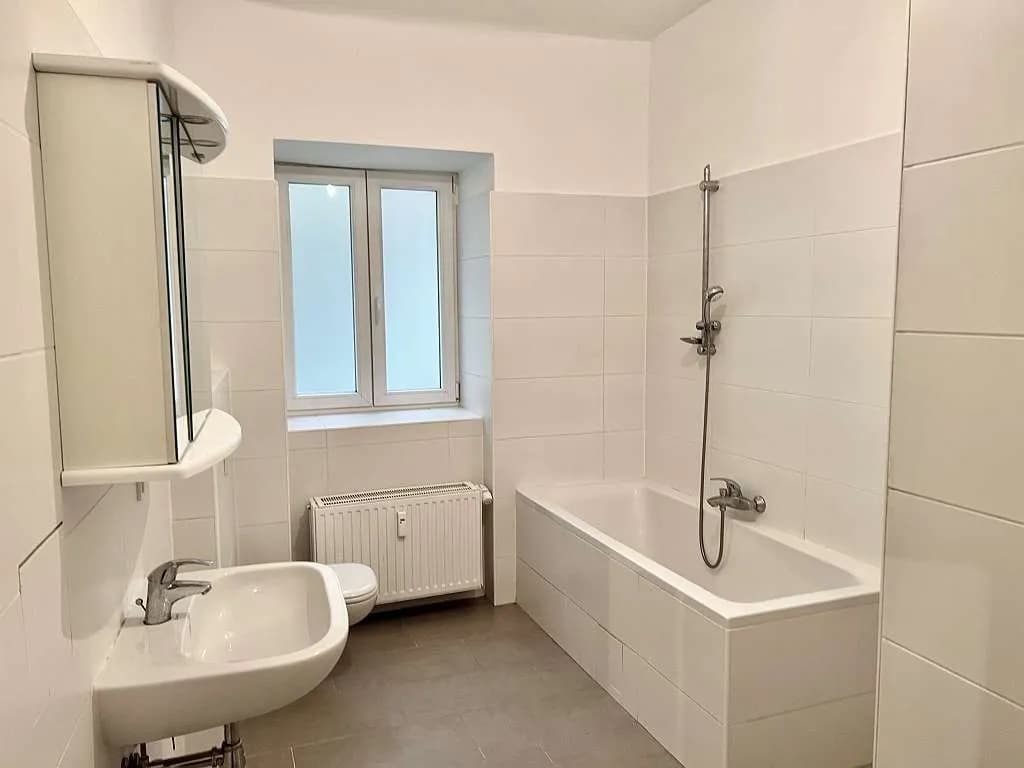 2-Zimmer-Wohnung mieten in Neunkirchen – 64 m², € 740 – Bild 10 von 16