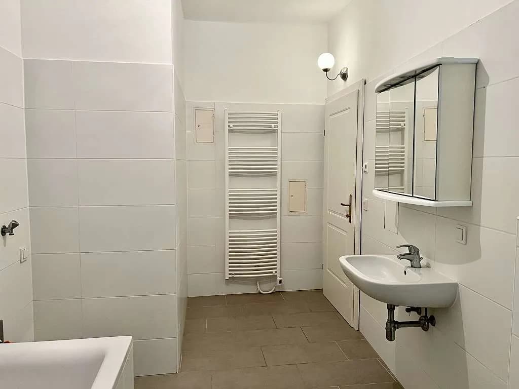 2-Zimmer-Wohnung mieten in Neunkirchen – 64 m², € 740 – Bild 16 von 16