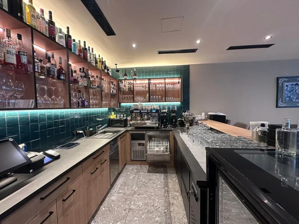 Gewerbeimmobilie mieten in Innsbruck-Land – 155 m², € 3.054 – Bild 8 von 22