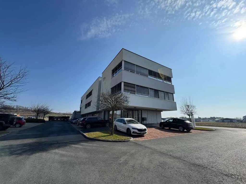 1-Zimmer-Gewerbeimmobilie mieten in Oberwart – 44 m², € 360 – Bild 6 von 7