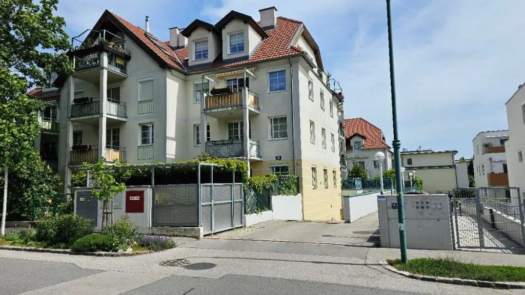 3-Zimmer-Wohnung mieten in Baden – 63 m², € 990