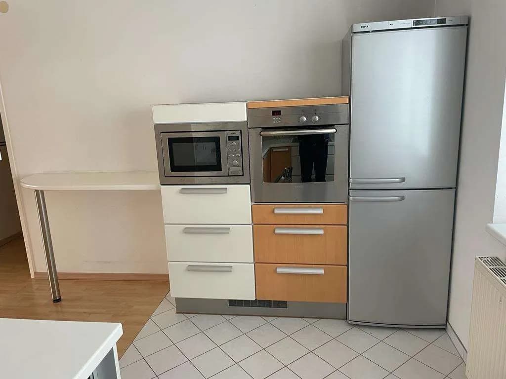 3-Zimmer-Wohnung mieten in Wien – 94 m², € 1.600 – Bild 10 von 17