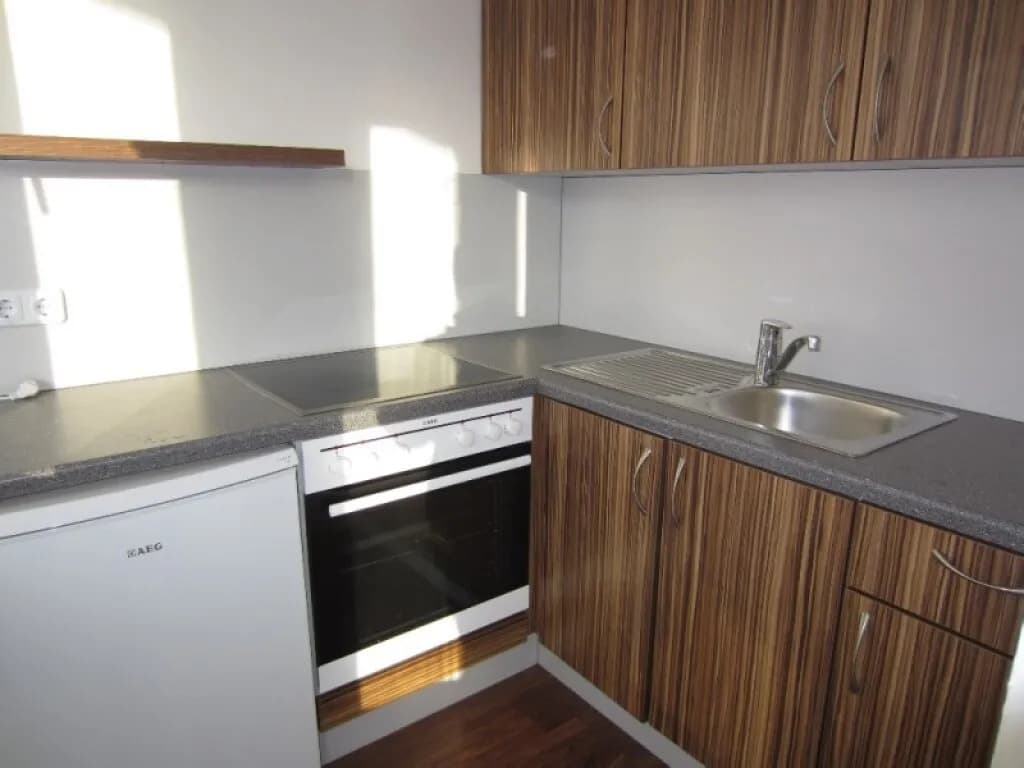1-Zimmer-Wohnung mieten in Salzburg Stadt – 28 m², € 765 – Bild 4 von 9