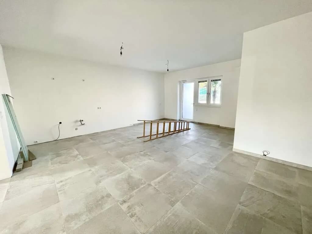 Gewerbeimmobilie mieten in Neusiedl am See – 181 m², € 1.800 – Bild 5 von 9