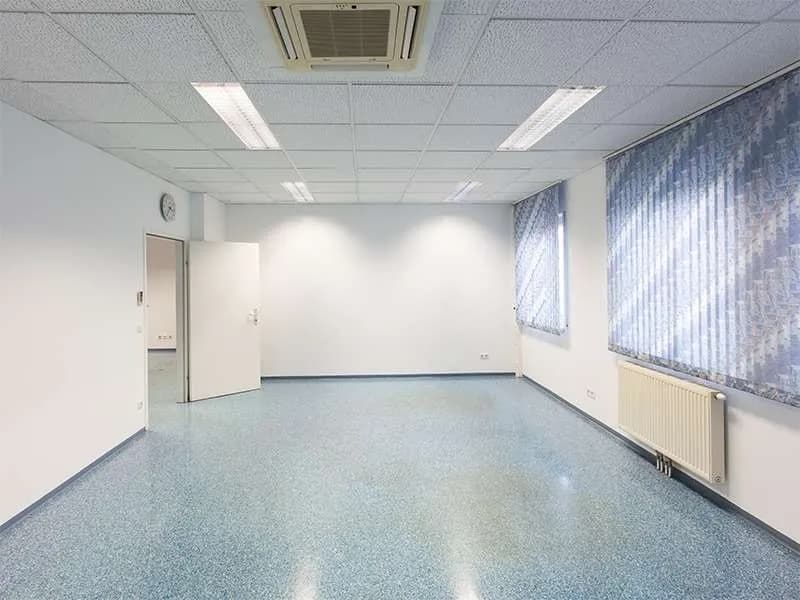 4-Zimmer-Gewerbeimmobilie mieten in Eferding – 117 m², € 1.534 – Bild 1 von 6