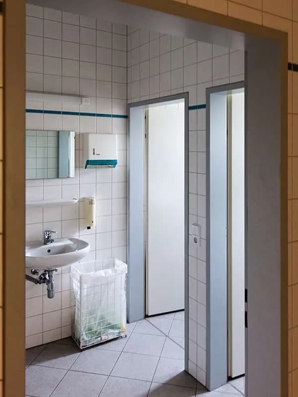 4-Zimmer-Gewerbeimmobilie mieten in Eferding – 117 m², € 1.534 – Bild 4 von 6