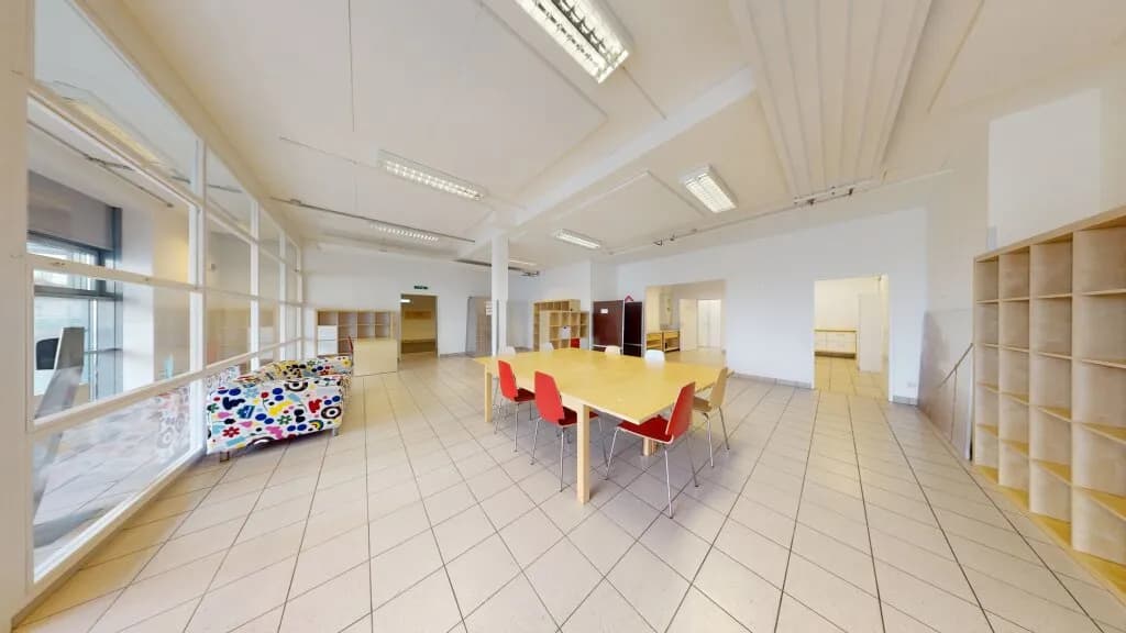 Gewerbeimmobilie mieten in Mödling – 234 m², € 2.680 – Bild 2 von 15