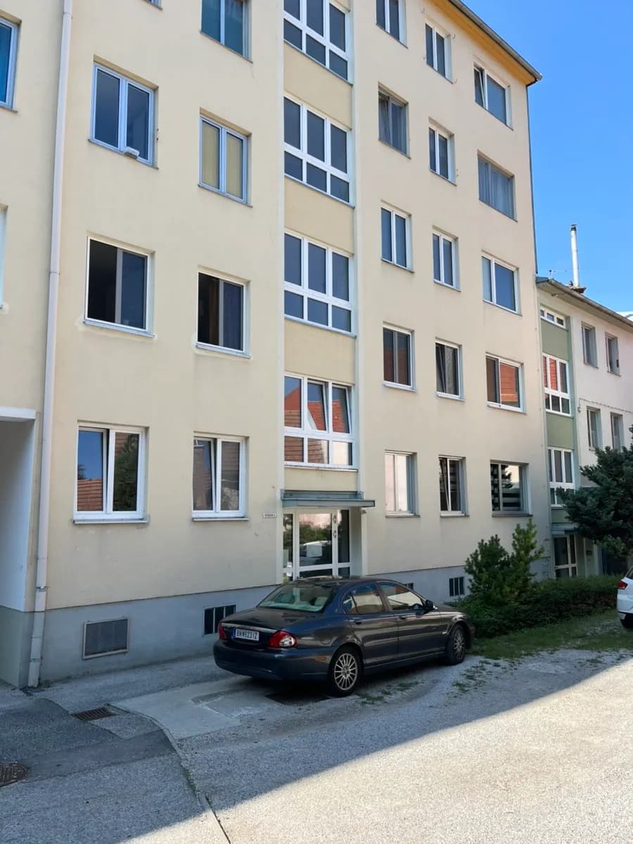 2-Zimmer-Wohnung mieten in Baden – 59 m², € 690 – Bild 3 von 12