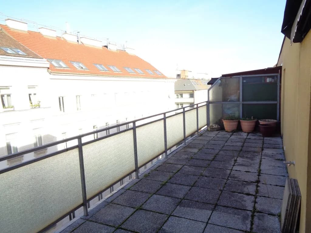 2-Zimmer-Wohnung mieten in Wien – 64 m², € 1.077