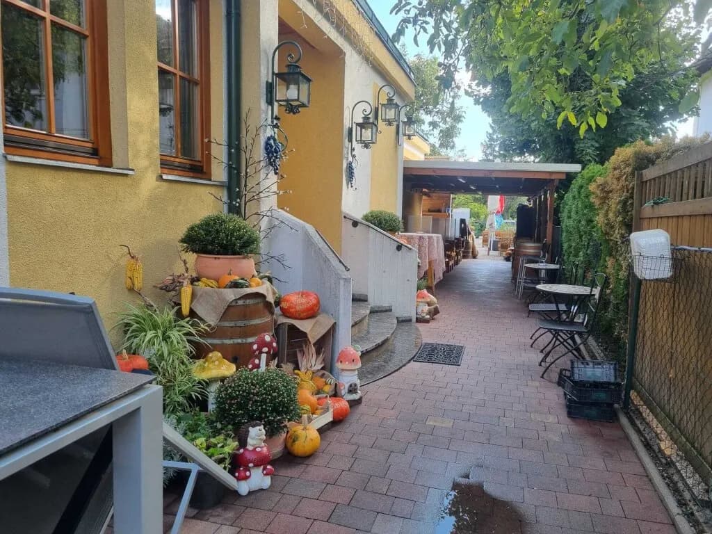 Gewerbeimmobilie kaufen in Baden – 230 m² – Bild 3 von 15