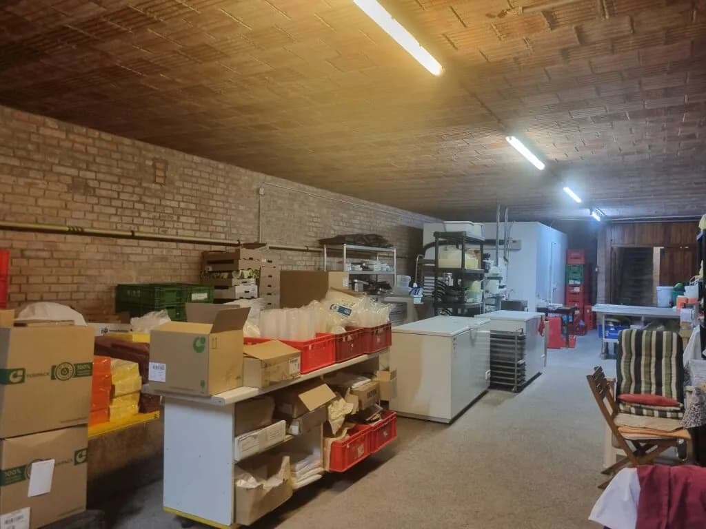 Gewerbeimmobilie kaufen in Baden – 230 m² – Bild 13 von 15