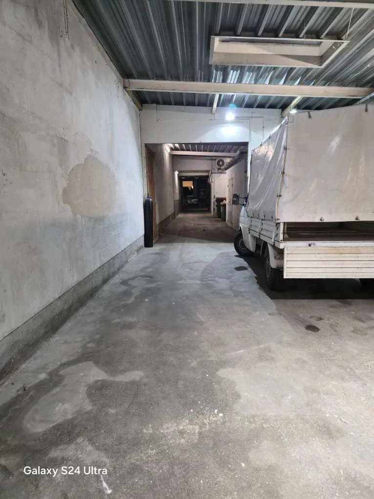 Gewerbeimmobilie mieten in Wien – 800 m², € 6.800 – Bild 3 von 3