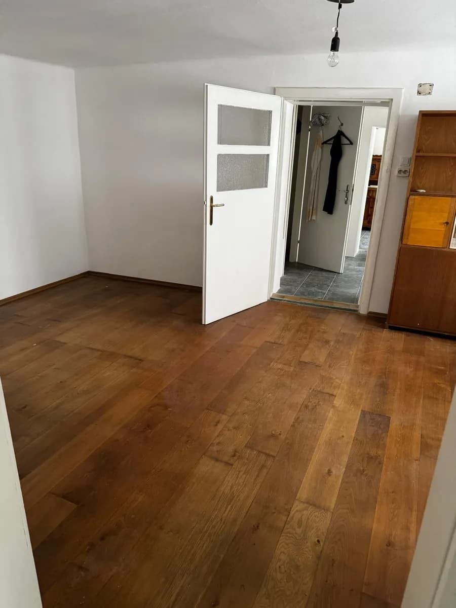 6-Zimmer-Immobilie kaufen in Hollabrunn – 150 m², € 194.000 – Bild 17 von 30