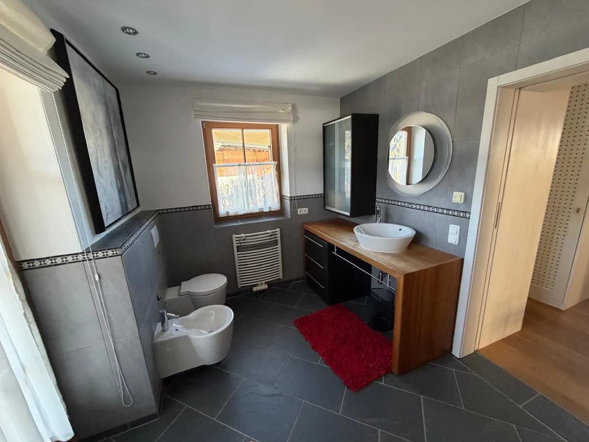 4-Zimmer-Haus mieten in Kitzbühel – 176 m², € 2.800 – Bild 10 von 32