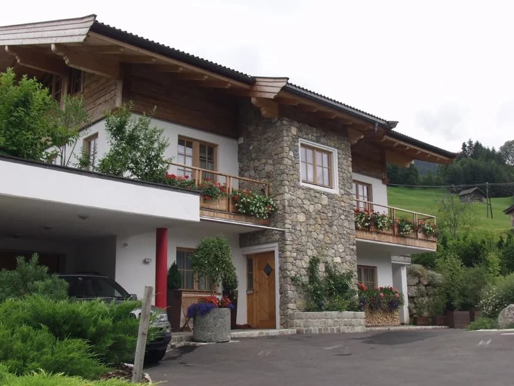 4-Zimmer-Haus mieten in Kitzbühel – 176 m², € 2.800 – Bild 29 von 32