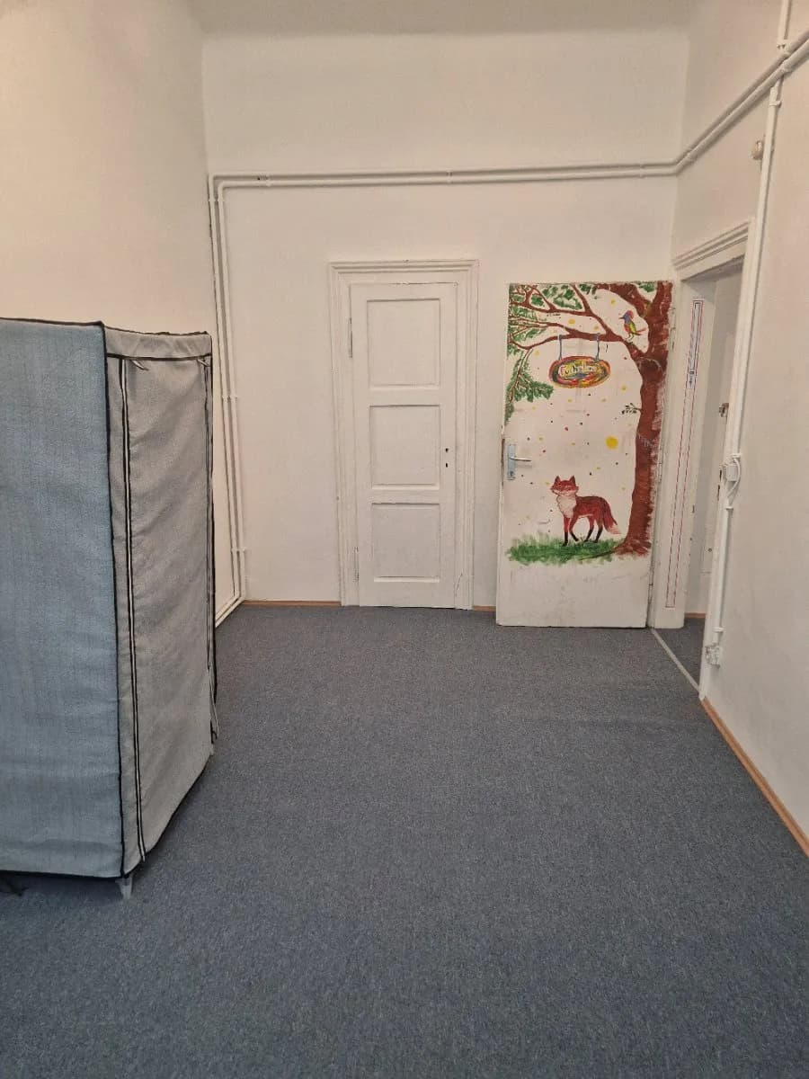 7-Zimmer-Wohnung mieten in Wien – 210 m², € 800 – Bild 9 von 24