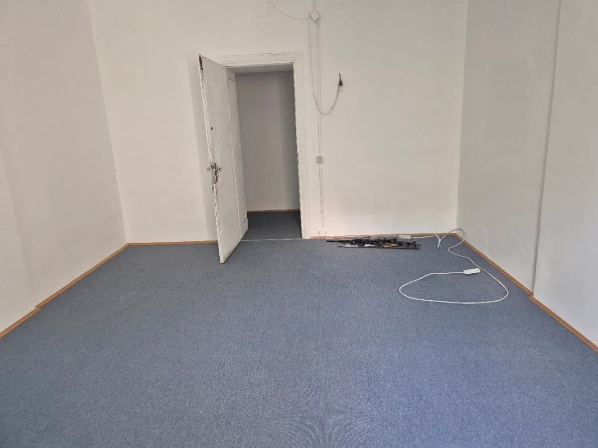 7-Zimmer-Wohnung mieten in Wien – 210 m², € 800 – Bild 15 von 24