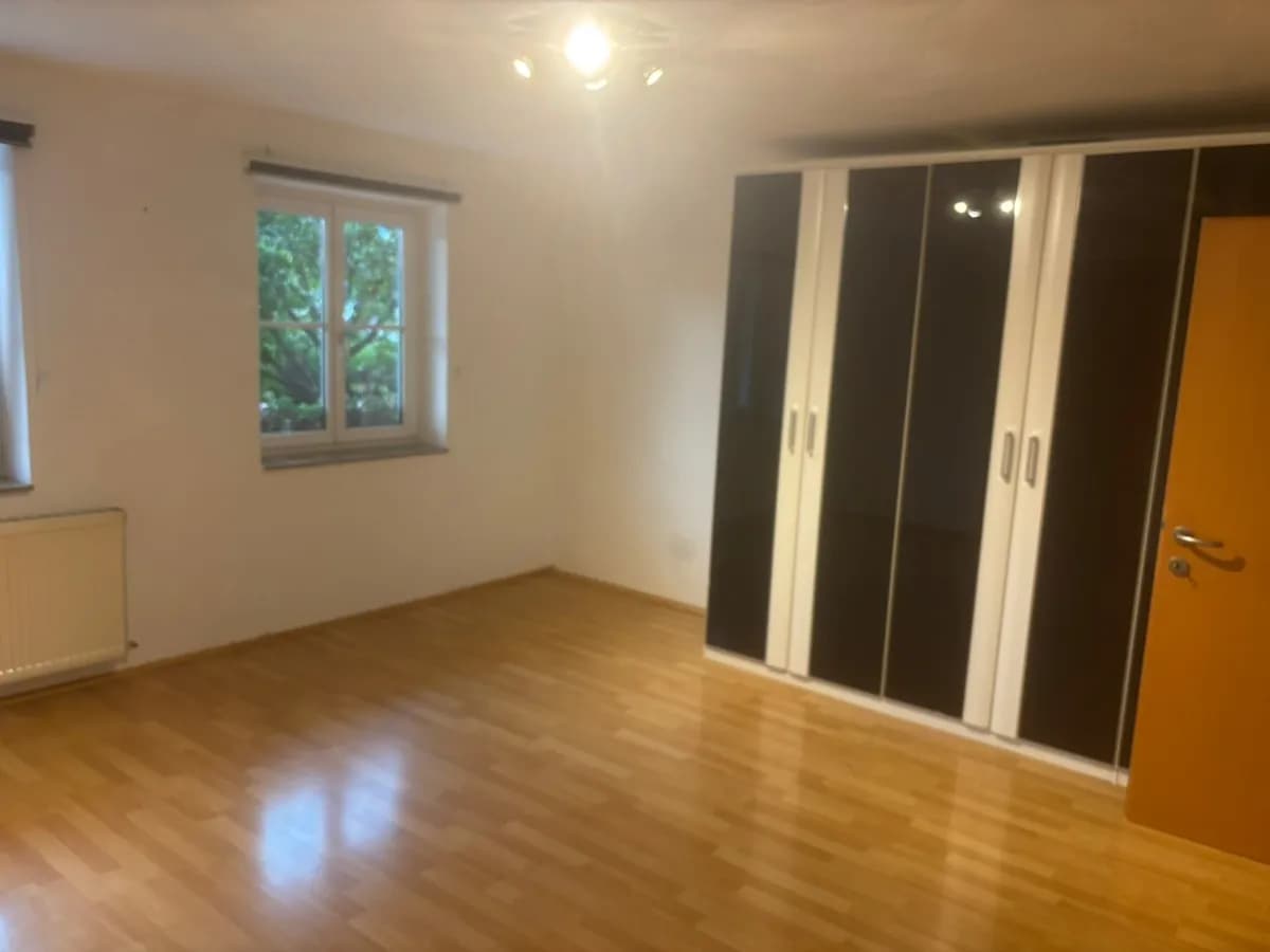 2-Zimmer-Wohnung mieten in Vöcklabruck – 80 m², € 1.100 – Bild 3 von 9