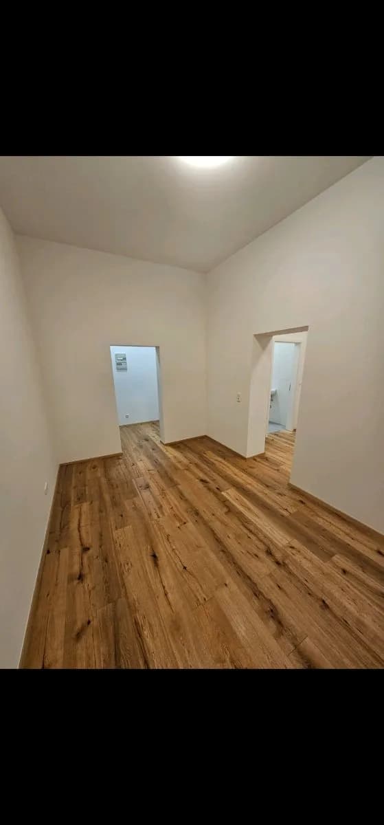 2-Zimmer-Wohnung mieten in Wels – 46 m², € 690 – Bild 1 von 8
