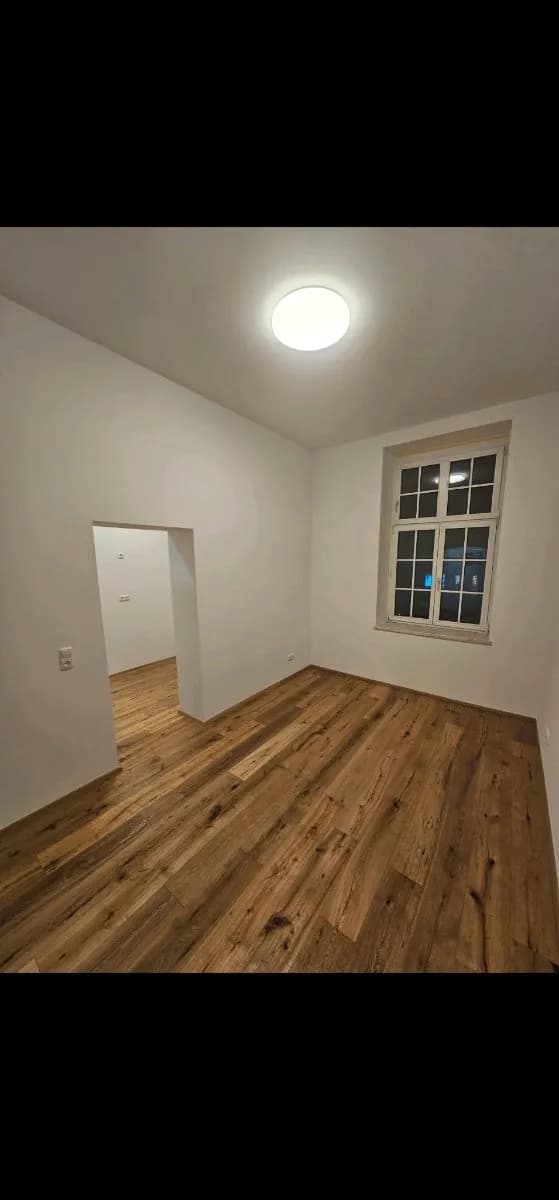 2-Zimmer-Wohnung mieten in Wels – 46 m², € 690 – Bild 2 von 8
