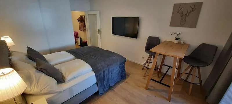 1-Zimmer-Wohnung mieten in Salzburg Stadt – 32 m², € 1.190 – Bild 2 von 5