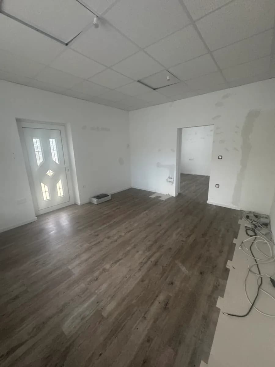 5-Zimmer-Immobilie mieten in Baden – 112 m², € 1.150 – Bild 9 von 10