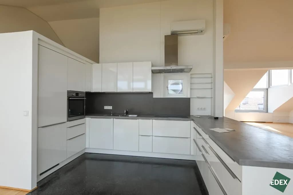 6-Zimmer-Wohnung mieten in Wien – 248,83 m², € 4.199 – Bild 5 von 29