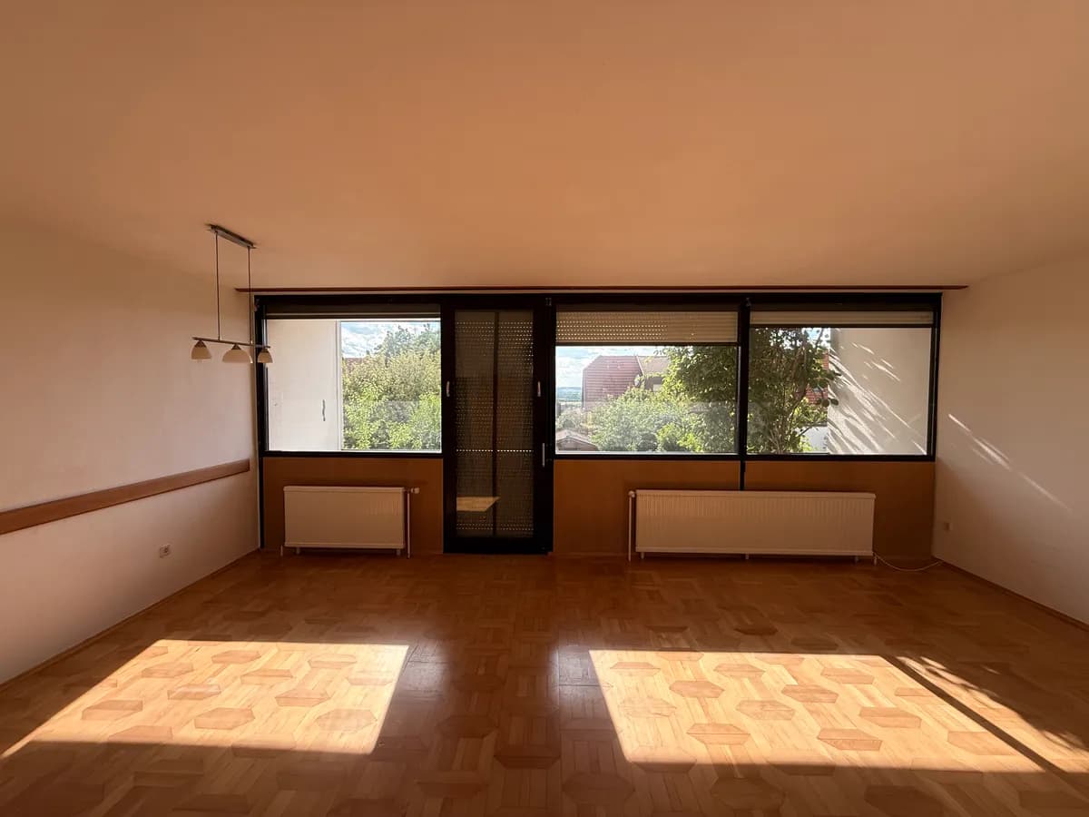 8-Zimmer-Haus kaufen in Hollabrunn – 153 m², € 320.000 – Bild 6 von 19