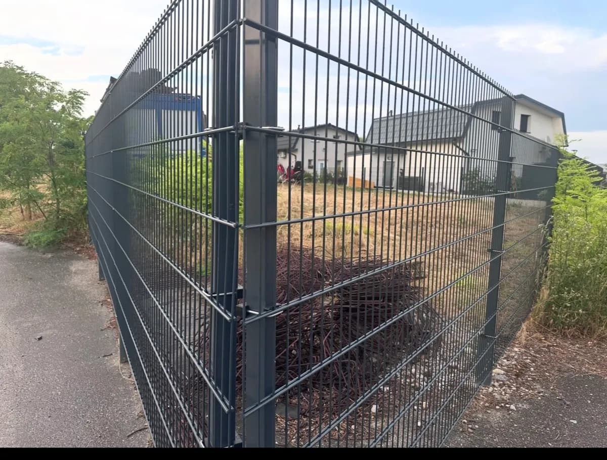 Grundstück kaufen in Mödling – 228 m², € 80.000 – Bild 2 von 2