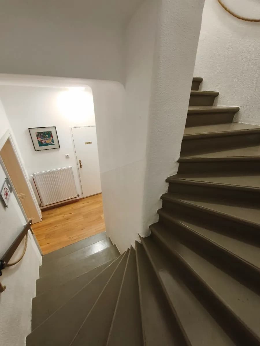 2-Zimmer-Gewerbeimmobilie mieten in Horn – 60 m², € 600 – Bild 2 von 18