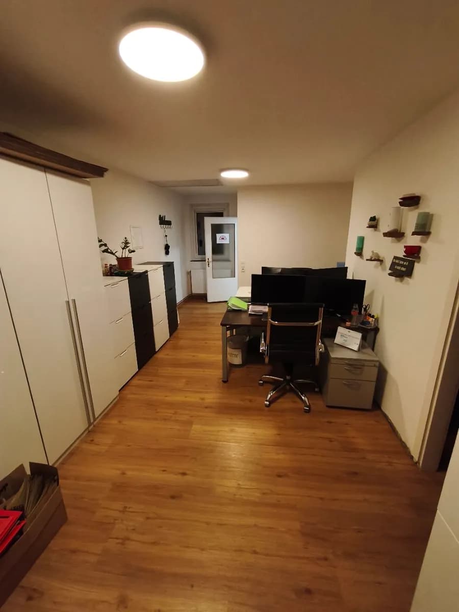 2-Zimmer-Gewerbeimmobilie mieten in Horn – 60 m², € 600 – Bild 4 von 18