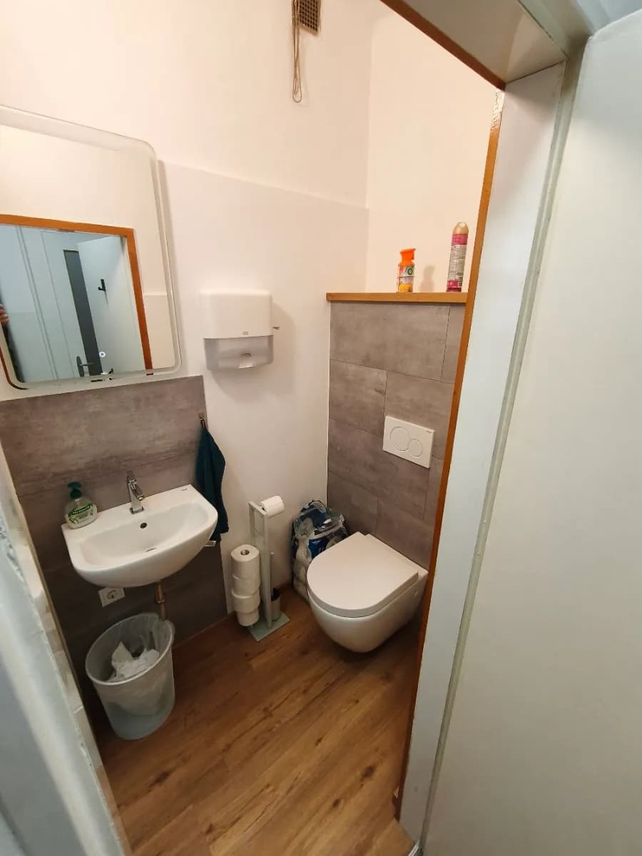 2-Zimmer-Gewerbeimmobilie mieten in Horn – 60 m², € 600 – Bild 12 von 18