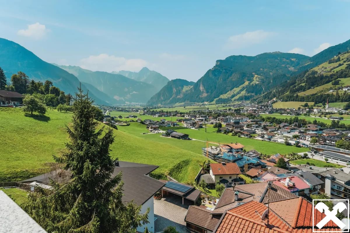 9-Zimmer-Gewerbeimmobilie kaufen in Schwaz – 275 m², € 975.000 – Bild 2 von 16