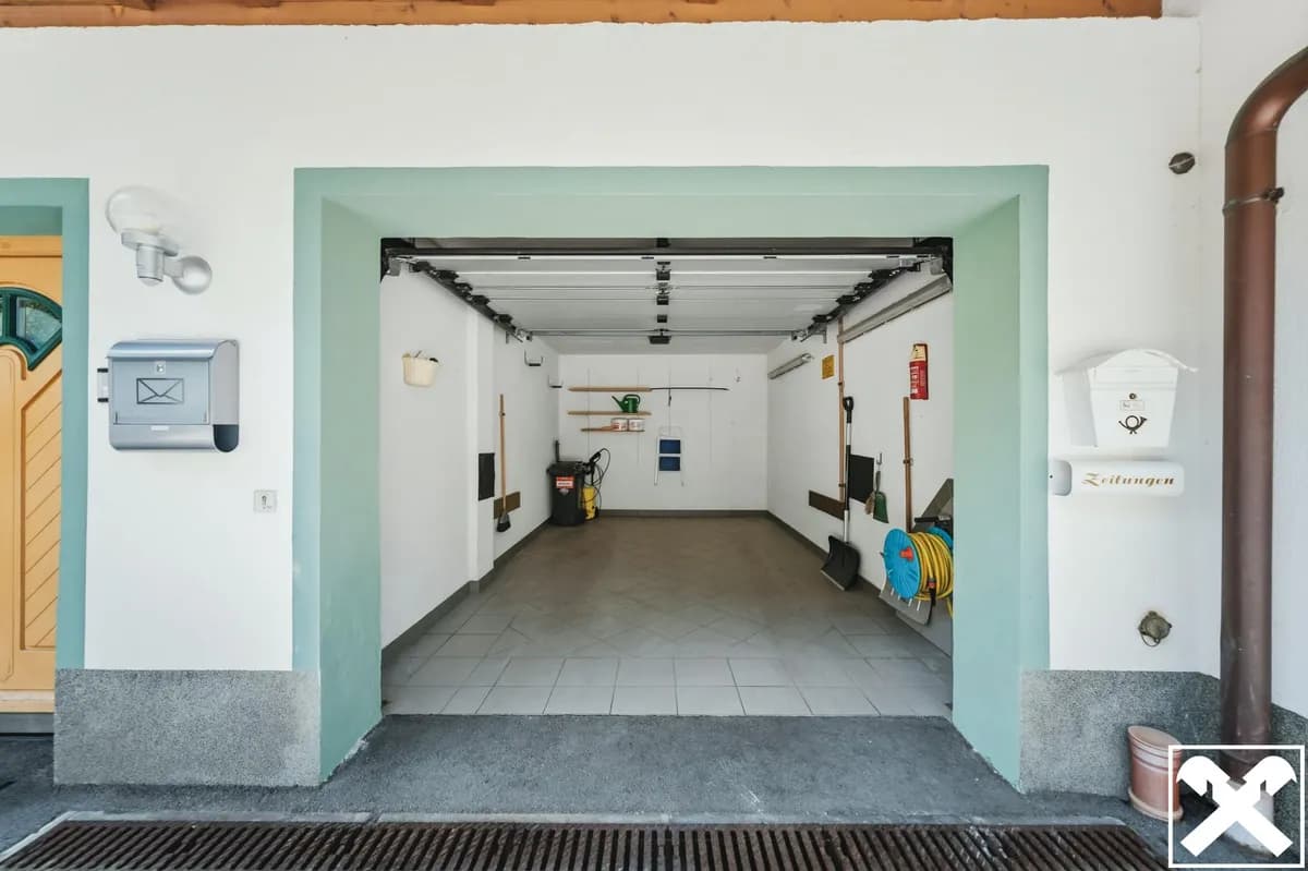 9-Zimmer-Gewerbeimmobilie kaufen in Schwaz – 275 m², € 975.000 – Bild 10 von 16