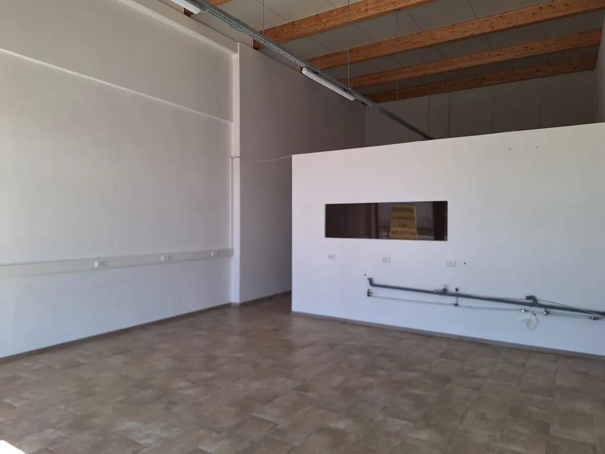 Gewerbeimmobilie mieten in Wiener Neustadt – 72 m², € 800 – Bild 5 von 14