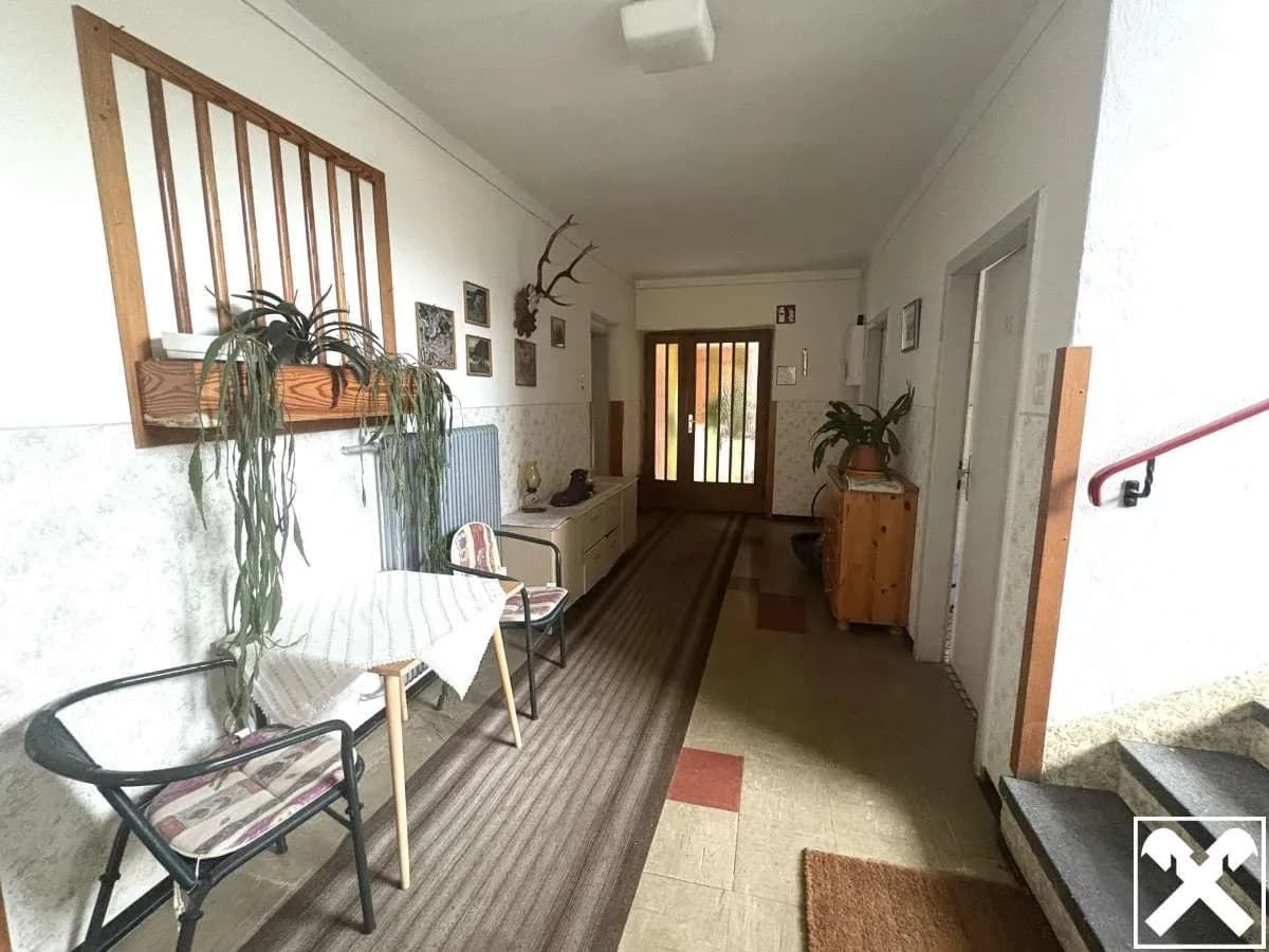 12-Zimmer-Gewerbeimmobilie kaufen in Freistadt – 260,82 m², € 249.000 – Bild 3 von 12