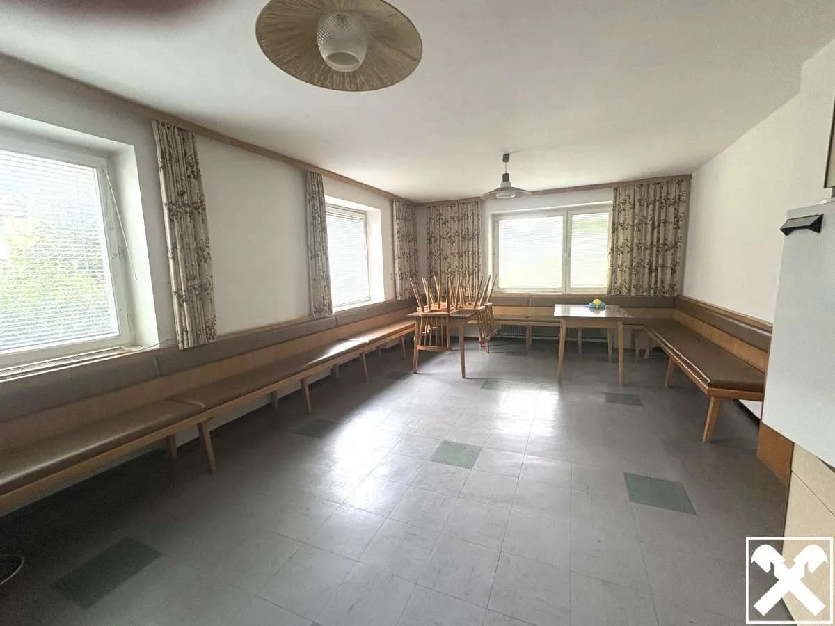 12-Zimmer-Gewerbeimmobilie kaufen in Freistadt – 260,82 m², € 249.000 – Bild 9 von 12