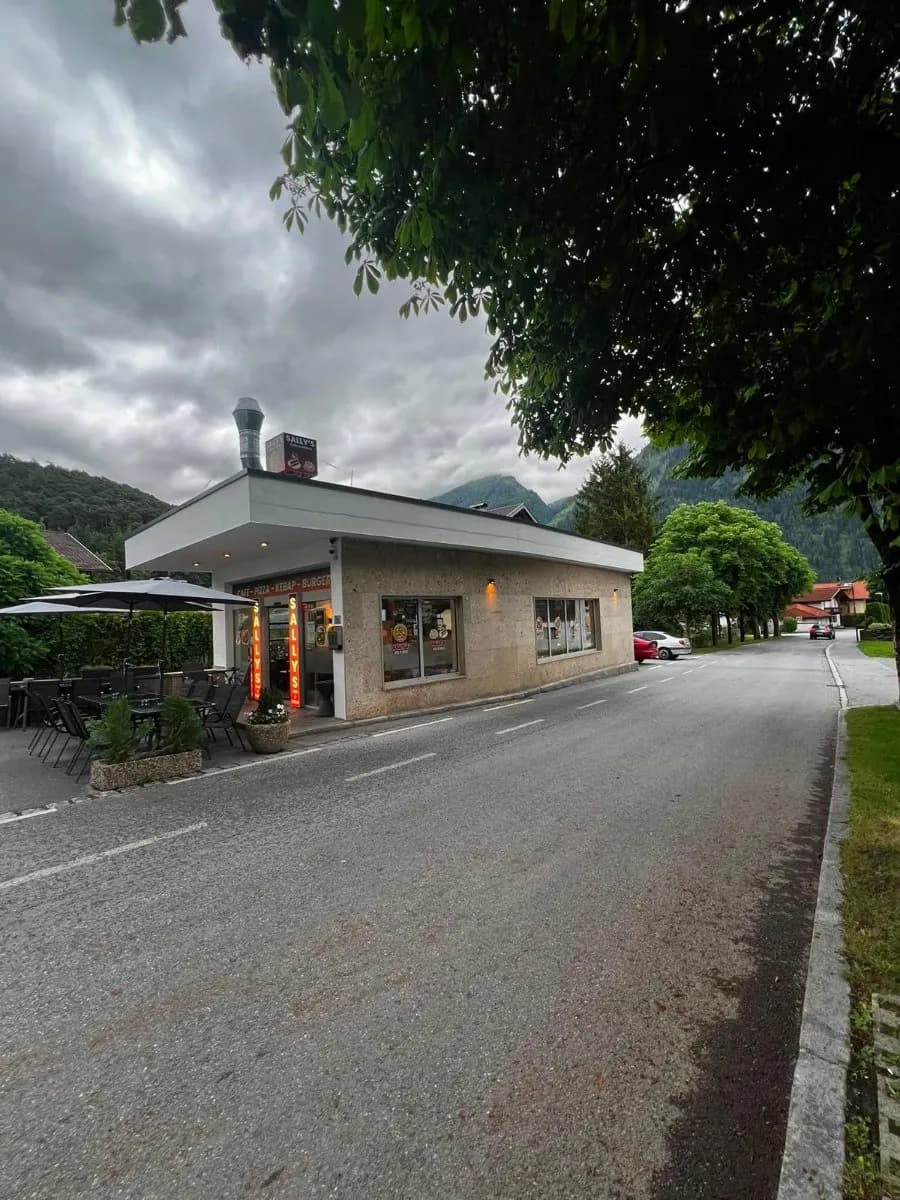 1-Zimmer-Gewerbeimmobilie mieten in Imst – 60 m², € 1.800 – Bild 5 von 18