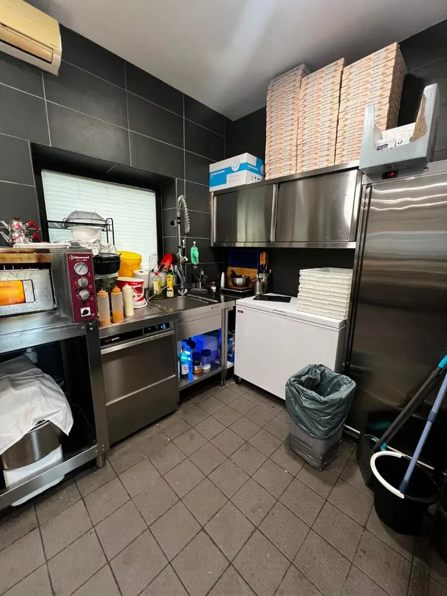 1-Zimmer-Gewerbeimmobilie mieten in Imst – 60 m², € 1.800 – Bild 16 von 18
