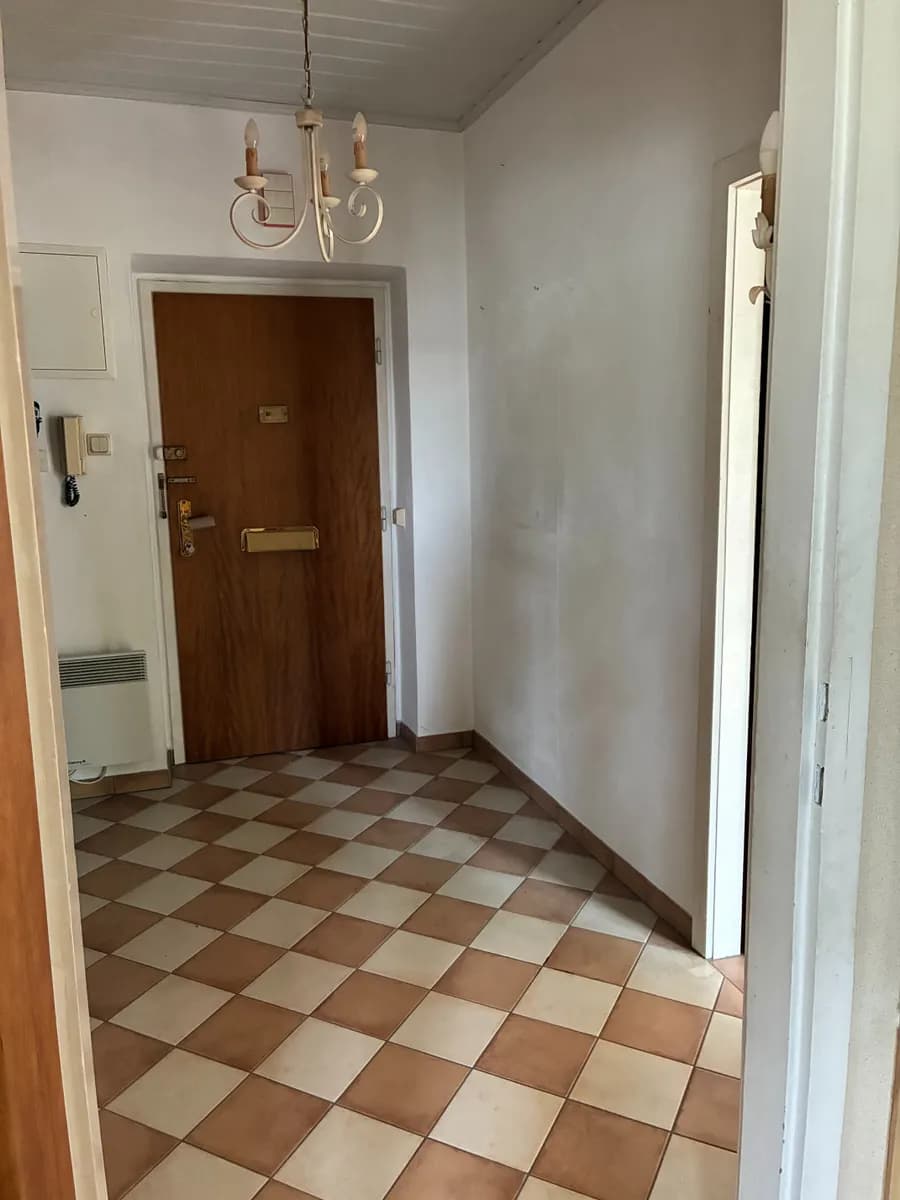 2-Zimmer-Wohnung kaufen in Horn – 65 m², € 95.000 – Bild 4 von 4