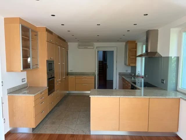 9-Zimmer-Immobilie mieten in Wien – 340 m², € 8.800 – Bild 17 von 44