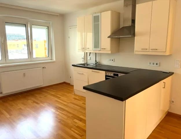 3-Zimmer-Wohnung mieten in Linz – 65 m², € 1.050 – Bild 2 von 8
