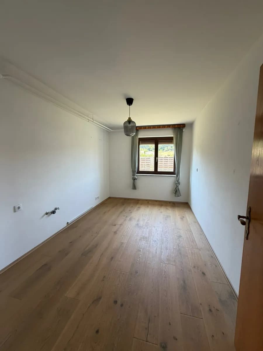 4-Zimmer-Wohnung mieten in Güssing – 85 m², € 1.000 – Bild 6 von 8